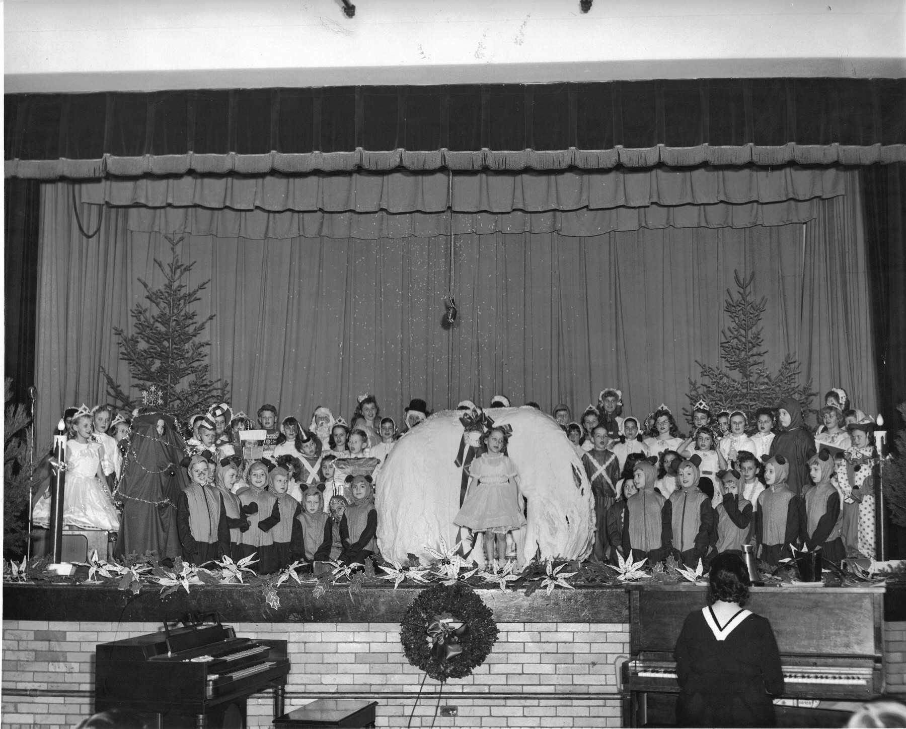 River Rouge Historical Museum Ann Visger School Archive